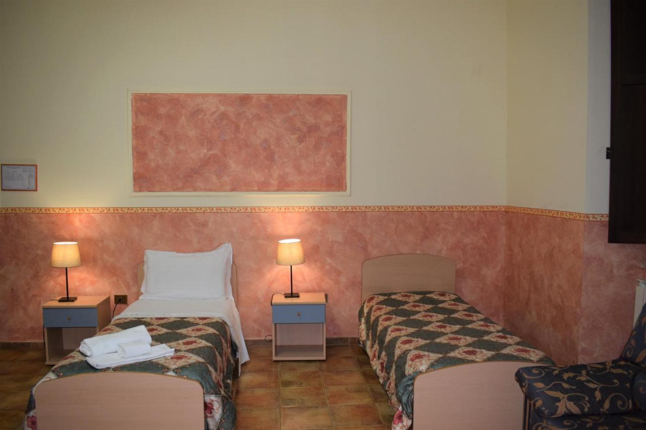 Hostel Il Tetto Melfi Ngoại thất bức ảnh