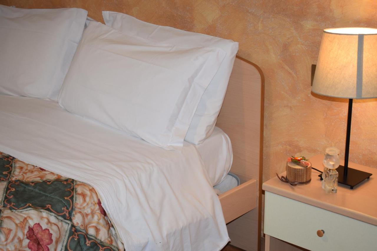 Hostel Il Tetto Melfi Ngoại thất bức ảnh