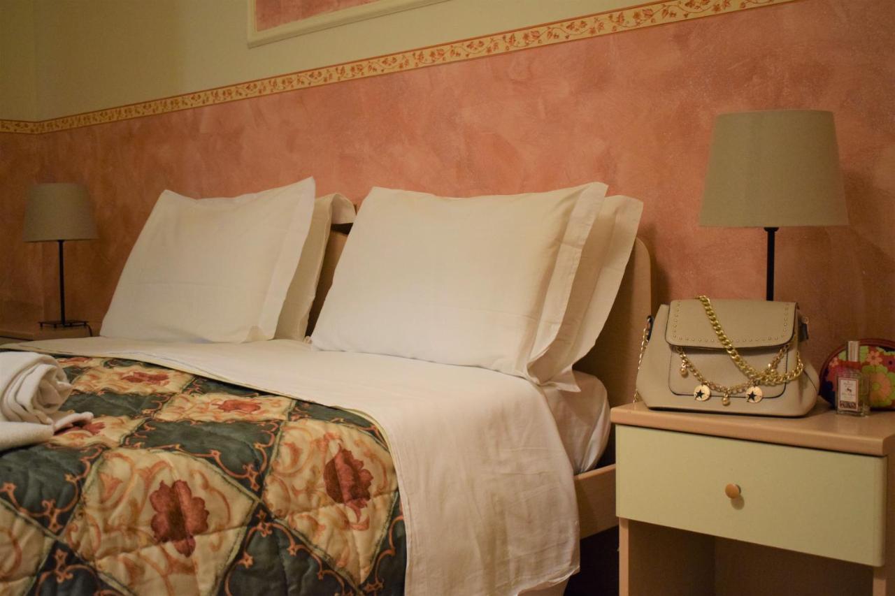 Hostel Il Tetto Melfi Ngoại thất bức ảnh